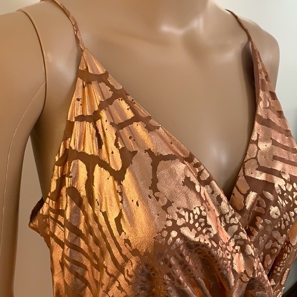 THURLEY | Foil animal print high low dress - Picture 2 of 11